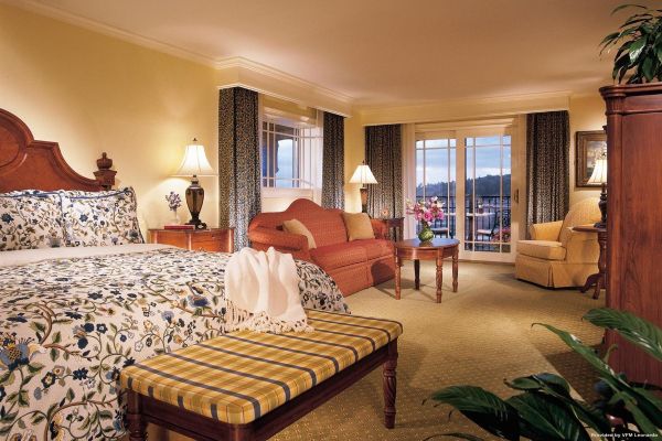 HARBORSIDE HOTEL MARINA AND SPA (Ellsworth)